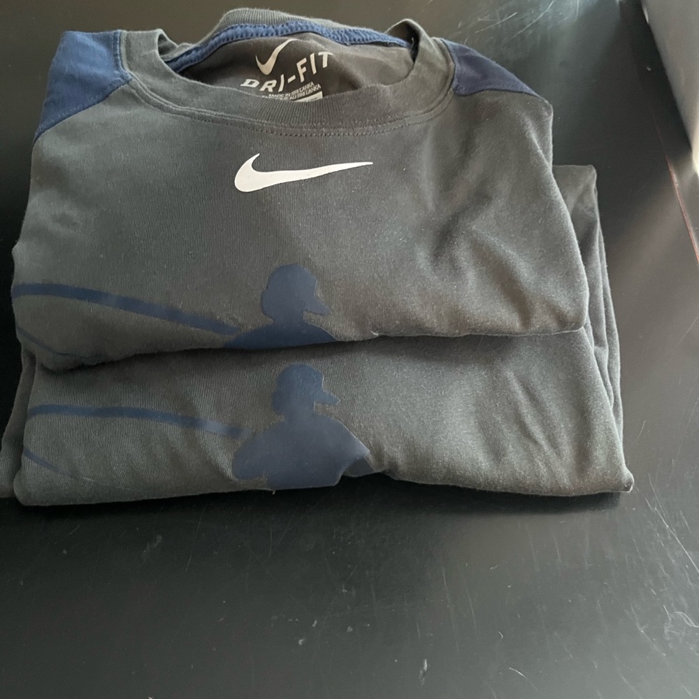 Set of 2 Nike Baseball Wicking Shirts
